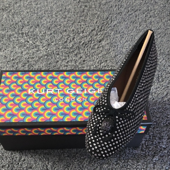 Kurt Geiger Black and Silver Studded Flats - Picture 1 of 7